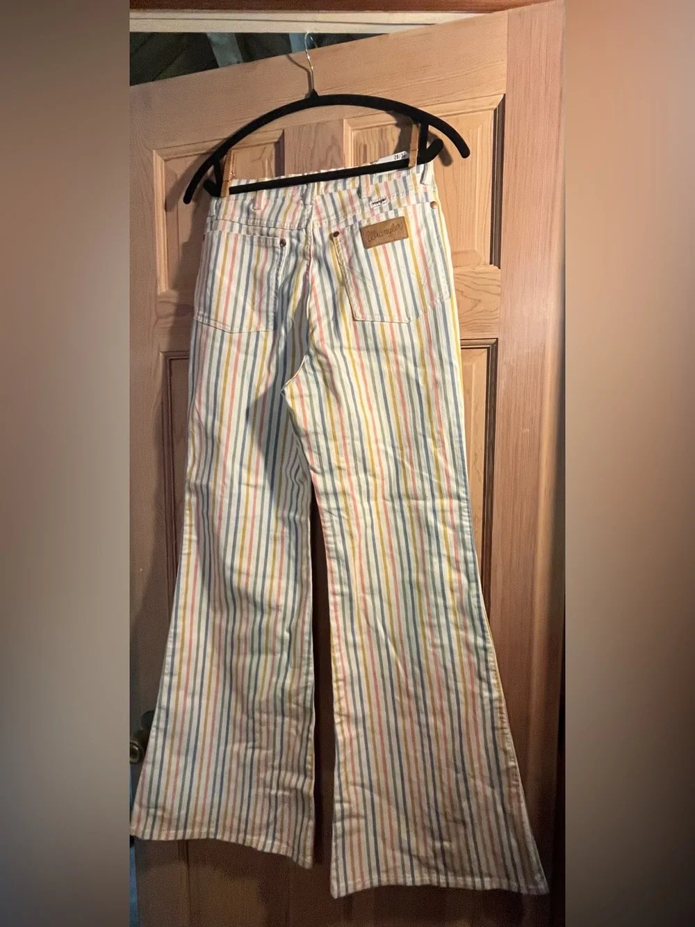 NWT Wrangler Pastel Rainbow Stripe Wide-Leg Pants - Picture 4 of 4